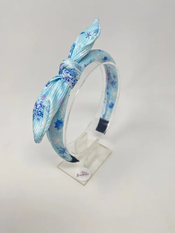 Christmas - Ribbed Bunny Ear Headband - Blue Snowflake