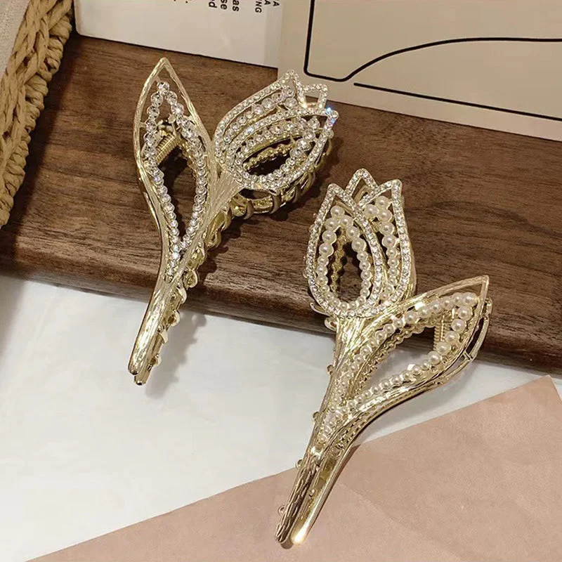 Tulip Diamond Pearl Hair Clip